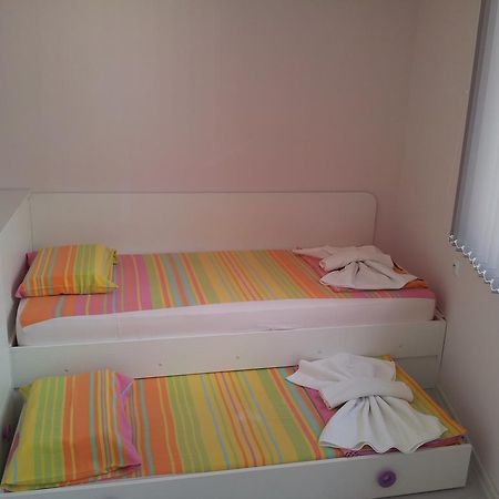 Apartment Zlatina 포마리 객실 사진